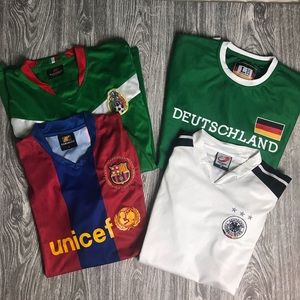 ( 4 ) Men’s Size L FUTBOL Jerseys   